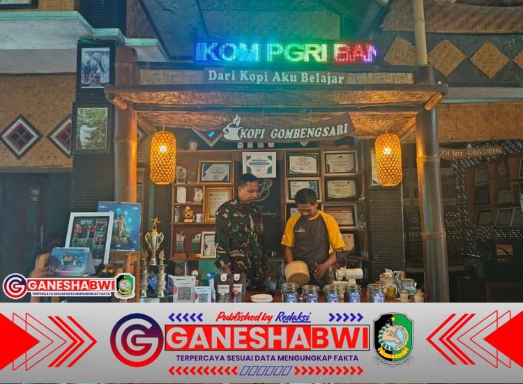 Ngopi Bareng Babinsa: Sinergi dan Semangat Warga Gombengsari Bangun Ekonomi Lokal Ngopi Bareng Babinsa: Sinergi dan Semangat Warga Gombengsari Bangun Ekonomi Lokal