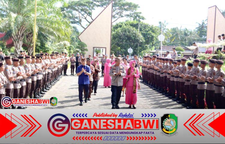 Kapolda Jatim Kunjungi Polresta Banyuwangi dan Tinjau SMADATARA Genteng
