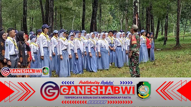 Koramil 0825/20 Songgon Bekali 600 Peserta Jumbara PMR VII Banyuwangi dengan Wasbang dan PBB Koramil 0825/20 Songgon Bekali 600 Peserta Jumbara PMR VII Banyuwangi dengan Wasbang dan PBB