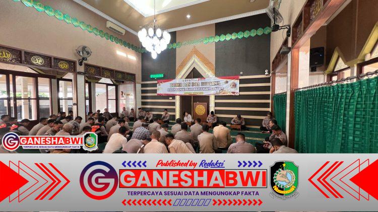 Polresta Banyuwangi Gelar Zikir dan Doa Bersama Jelang Hari Bhayangkara ke-79 Polresta Banyuwangi Gelar Zikir dan Doa Bersama Jelang Hari Bhayangkara ke-79