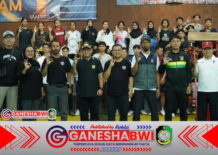 J’Tampelan 2025: Turnamen Badminton SMA Meriahkan Peringatan Bulan Bung Karno di Banyuwangi J’Tampelan 2025: Turnamen Badminton SMA Meriahkan Peringatan Bulan Bung Karno di Banyuwangi