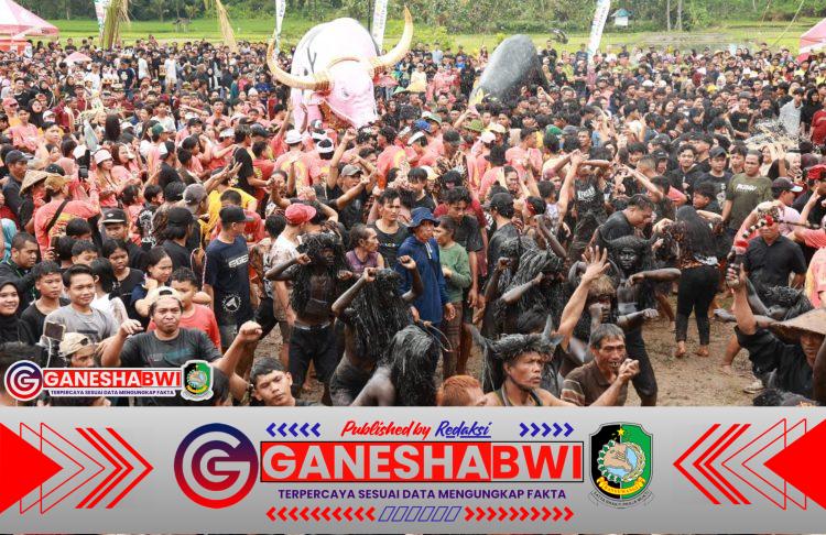 Ribuan Pengunjung Padati Ritual Keboan Aliyan Banyuwangi, Atraksi Budaya Unik Osing Jadi Daya Tarik Wisata