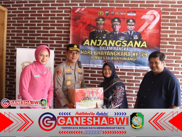 Peringati Hari Bhayangkara ke-79, Polresta Banyuwangi Anjangsana ke Purnawirawan dan Keluarga Besar Polri Peringati Hari Bhayangkara ke-79, Polresta Banyuwangi Anjangsana ke Purnawirawan dan Keluarga Besar Polri