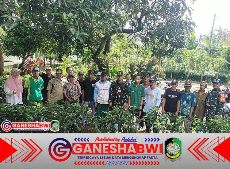 Babinsa dan PPL Desa Jajag Bersinergi Tanam Pohon Alpukat untuk Ketahanan Pangan Babinsa dan PPL Desa Jajag Bersinergi Tanam Pohon Alpukat untuk Ketahanan Pangan