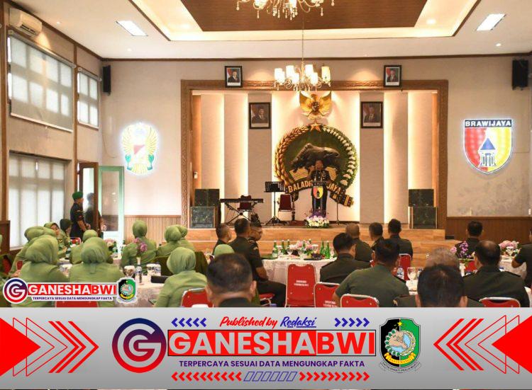 Tiga Dandim Jajaran Korem 083/Baladhika Jaya Resmi Berganti, Dandim 0825 Banyuwangi Hadiri Sertijab di Malang Tiga Dandim Jajaran Korem 083/Baladhika Jaya Resmi Berganti, Dandim 0825 Banyuwangi Hadiri Sertijab di Malang