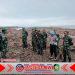 Koramil 0825/14 Kabat dan Polsek Kabat Sisir Pantai Pondoknongko Bantu Pencarian Korban KMP Tunu Pratama Jaya Koramil 0825/14 Kabat dan Polsek Kabat Sisir Pantai Pondoknongko Bantu Pencarian Korban KMP Tunu Pratama Jaya