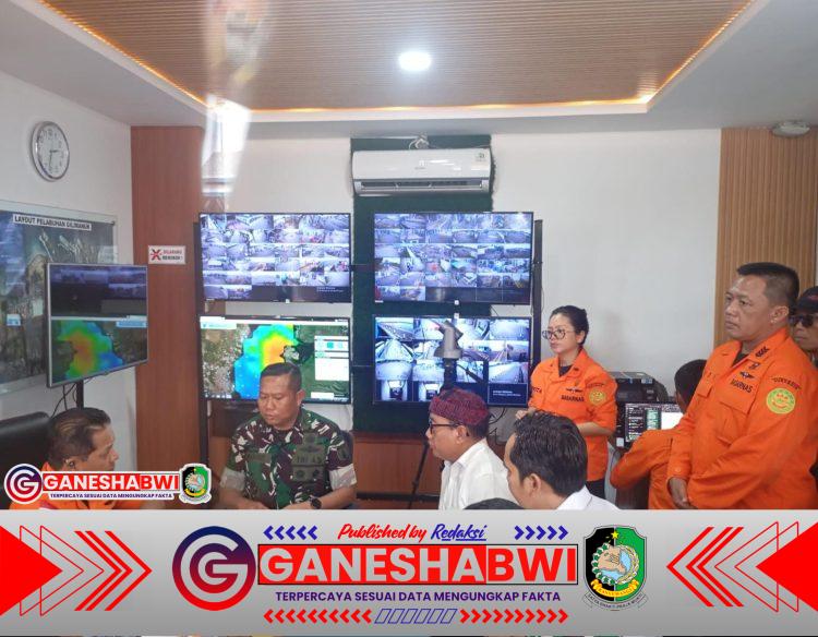 Danrem 083 dan Dandim 0825 Banyuwangi Tinjau Posko SAR Gabungan di ASDP Ketapang