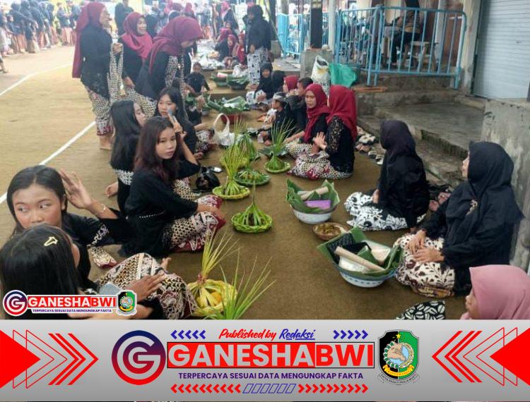 Meriah dan Sakral, Tradisi Gelar Songo di Glagah Banyuwangi Jadi Simbol Syukur dan Persatuan Warga Osing Meriah dan Sakral, Tradisi Gelar Songo di Glagah Banyuwangi Jadi Simbol Syukur dan Persatuan Warga Osing