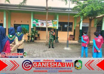 Babinsa Gambiran Latih Disiplin dan Cinta Tanah Air di MPLS SMP Muhammadiyah 12 Gambiran