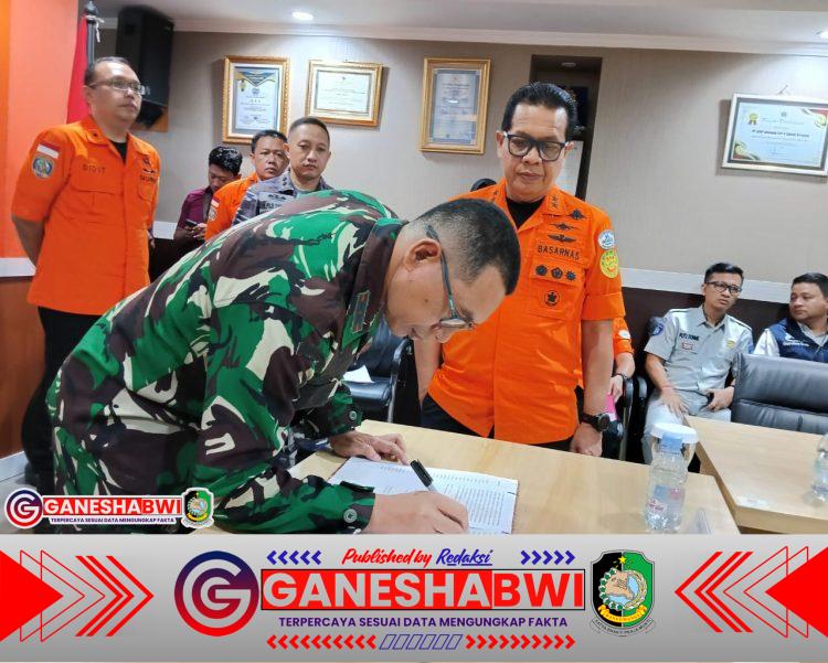 Dandim 0825 Banyuwangi Hadiri Penutupan Operasi SAR KMP Tunu Pratama Jaya Dandim 0825 Banyuwangi Hadiri Penutupan Operasi SAR KMP Tunu Pratama Jaya