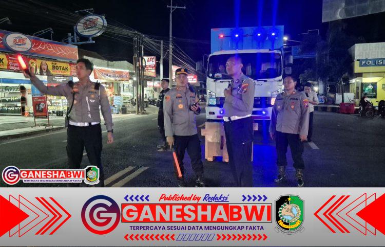 Polresta Banyuwangi Kerahkan Personel Penuh Atasi Kemacetan di Pelabuhan Ketapang