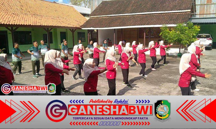 Danramil Rogojampi Ajak Anggota dan Persit Tingkatkan Kebugaran Lewat Senam Bersama