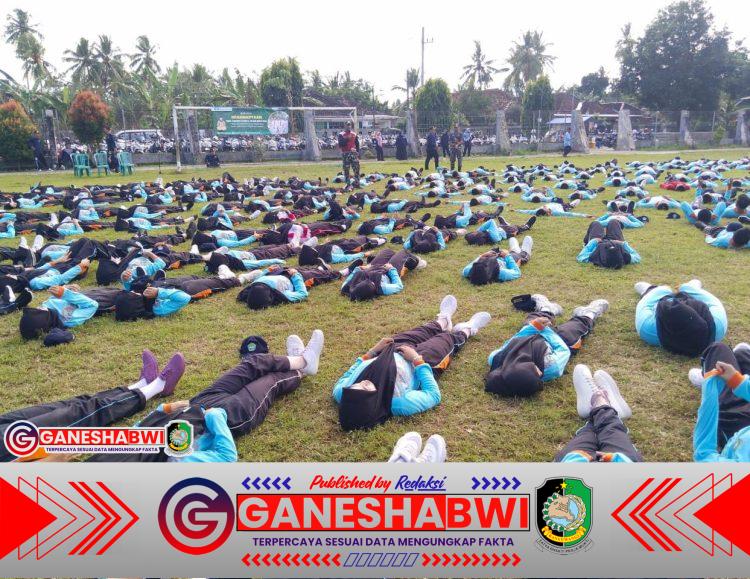 Jelang PKL, 630 Siswa SMK Darul Ulum Muncar Dapat Pembekalan Bela Negara dan Kedisiplinan dari Koramil Jelang PKL, 630 Siswa SMK Darul Ulum Muncar Dapat Pembekalan Bela Negara dan Kedisiplinan dari Koramil