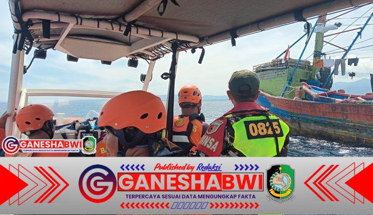 Babinsa Kodim 0825 Banyuwangi Siaga Dukung Operasi SAR Laut di Perairan Tanjung Wangi Babinsa Kodim 0825 Banyuwangi Siaga Dukung Operasi SAR Laut di Perairan Tanjung Wangi