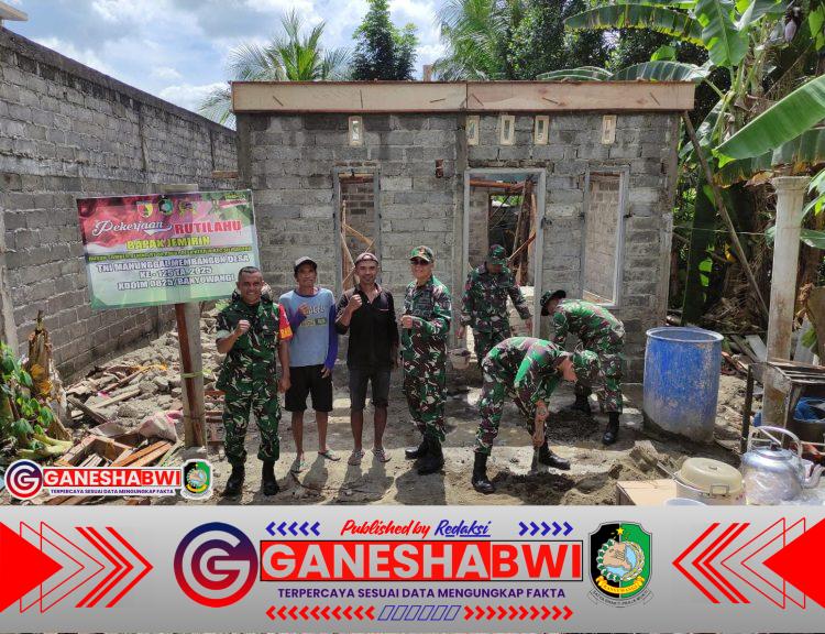 Dulu Hampir Roboh, Kini Rumah Pak Jemirin Layak Huni Berkat Program Rutilahu Kodim 0825/Banyuwangi