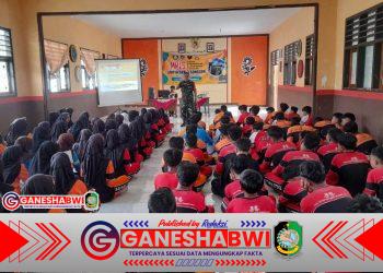 Koramil Songgon Bekali Siswa Baru SMPN 3 Satu Atap dengan Wasbang dan PBB saat MPLS