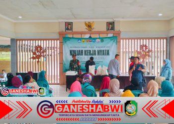 Koramil Glenmore Kawal Penyaluran 5,4 Ton Beras untuk Warga Margomulyo