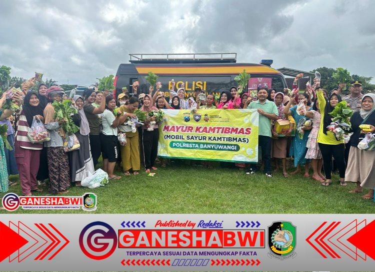 Polresta Banyuwangi Sosialisasikan Kamtibmas Lewat Wayang Golek dan Bagi Sembako Polresta Banyuwangi Sosialisasikan Kamtibmas Lewat Wayang Golek dan Bagi Sembako