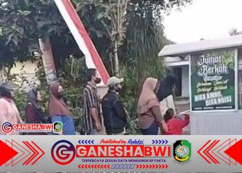Indahnya Berbagi, Warga Genteng Tebar Kepedulian Lewat Jum'at Berkah