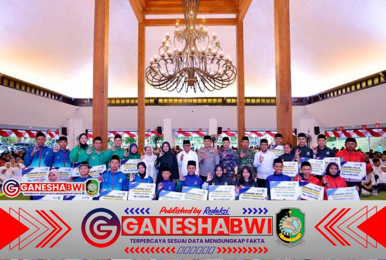 HUT ke-80 RI, Bupati Ipuk Beri Reward Rp1,75 Miliar untuk 389 Atlet Banyuwangi Berprestasi HUT ke-80 RI, Bupati Ipuk Beri Reward Rp1,75 Miliar untuk 389 Atlet Banyuwangi Berprestasi