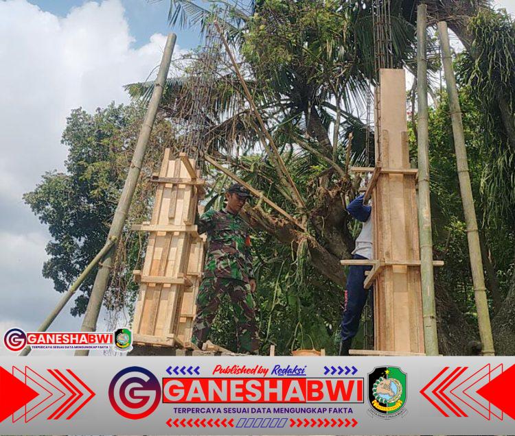 Babinsa Ringintelu Dampingi Pembangunan Sumur Bor Poktan Sinta 2