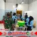 Babinsa Cluring Dampingi Distribusi Makanan Bergizi untuk 3.049 Siswa Babinsa Cluring Dampingi Distribusi Makanan Bergizi untuk 3.049 Siswa