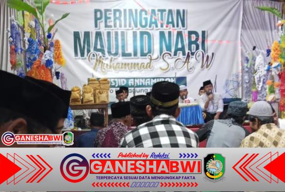 Remaja Masjid An-Namiroh Gelar Maulid Nabi Muhammad SAW dengan Meriah Remaja Masjid An-Namiroh Gelar Maulid Nabi Muhammad SAW dengan Meriah