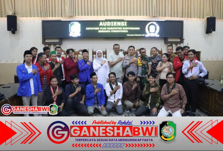 Dandim 0825 Banyuwangi dan Forkopimda Gelar Audiensi dengan Cipayung Plus di DPRD Dandim 0825 Banyuwangi dan Forkopimda Gelar Audiensi dengan Cipayung Plus di DPRD