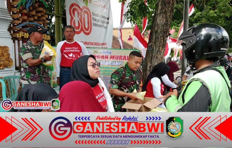 Babinsa Koramil 0825/12 Rogojampi Dukung Gerakan Pangan Murah untuk Warga Babinsa Koramil 0825/12 Rogojampi Dukung Gerakan Pangan Murah untuk Warga