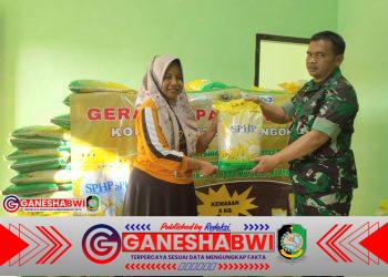 Koramil 0825/10 Bangorejo Gelar Gerakan Pangan Murah, Warga Antusias Dapatkan Beras SPHP