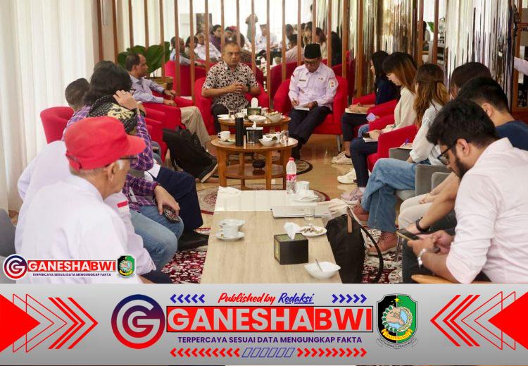 Delegasi Palang Merah Internasional Pelajari Program Kesiapsiagaan Gempa Banyuwangi Delegasi Palang Merah Internasional Pelajari Program Kesiapsiagaan Gempa Banyuwangi