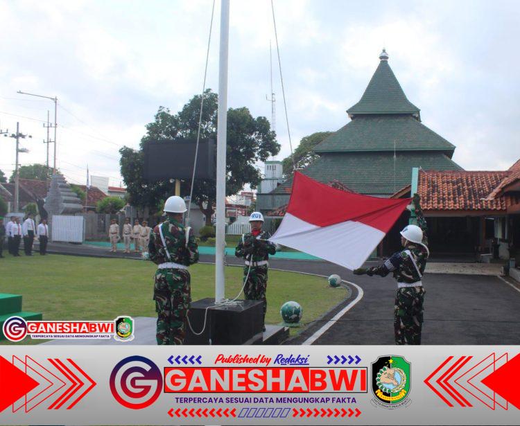 Kodim 0825/Banyuwangi Gelar Upacara 17-an, Kasdim Tekankan Disiplin dan Jiwa Nasionalisme Kodim 0825/Banyuwangi Gelar Upacara 17-an, Kasdim Tekankan Disiplin dan Jiwa Nasionalisme