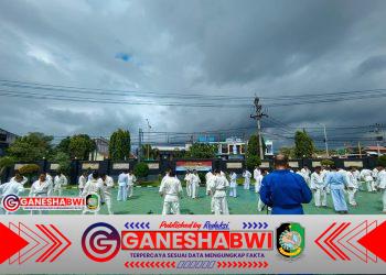 Polresta Banyuwangi Tingkatkan Kesiapan Anggota Lewat Latihan Beladiri Rutin