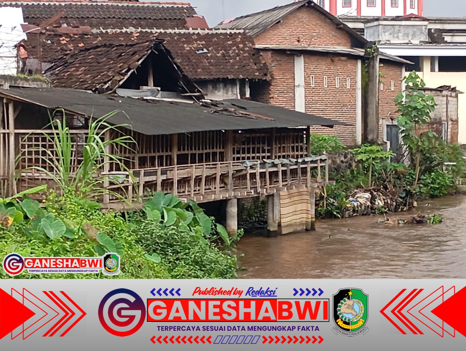 Forkopimda dan Forkopimcam Tindak Cepat Laporan Warga: Pembuangan Limbah ke Sungai dan Kandang Kambing Ilegal di Atas Aliran Air