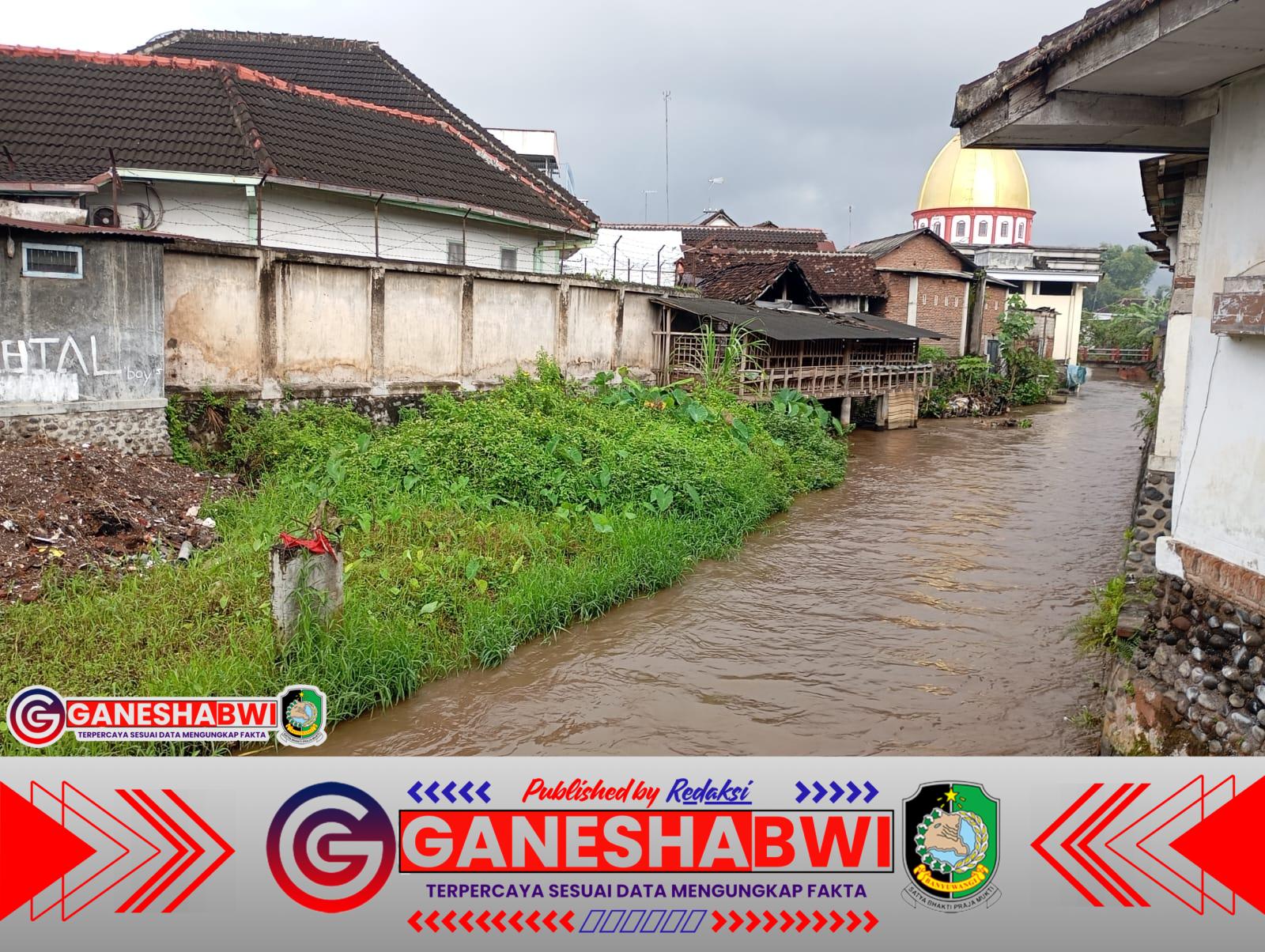 Forkopimda dan Forkopimcam Tindak Cepat Laporan Warga: Pembuangan Limbah ke Sungai dan Kandang Kambing Ilegal di Atas Aliran Air