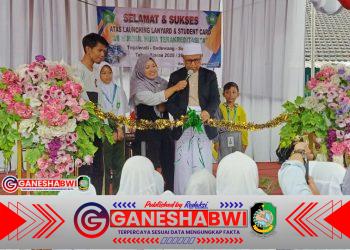 MI Husnul Huda Songgon Luncurkan Smart Student Card dalam Milad ke-48