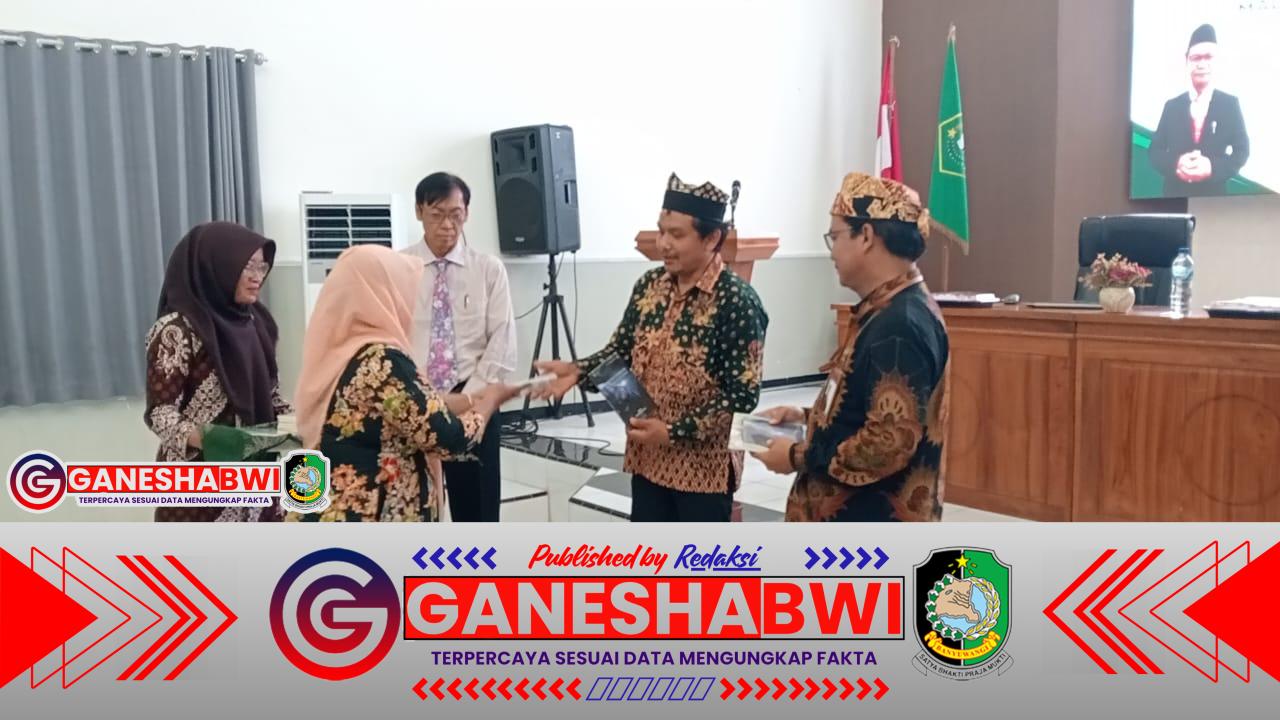 140 Guru MI Banyuwangi Ikuti Workshop Gemar Berbahasa Asing