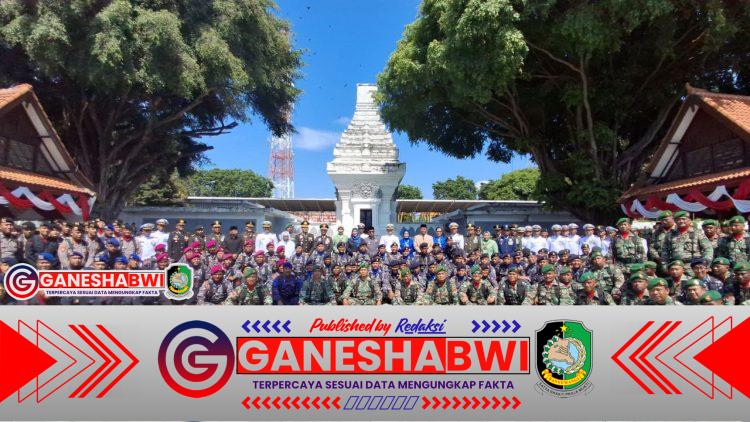 Dandim 0825/Banyuwangi Pimpin Upacara HUT ke-80 TNI, Tegaskan Soliditas dan Kemanunggalan dengan Rakyat Dandim 0825/Banyuwangi Pimpin Upacara HUT ke-80 TNI, Tegaskan Soliditas dan Kemanunggalan dengan Rakyat