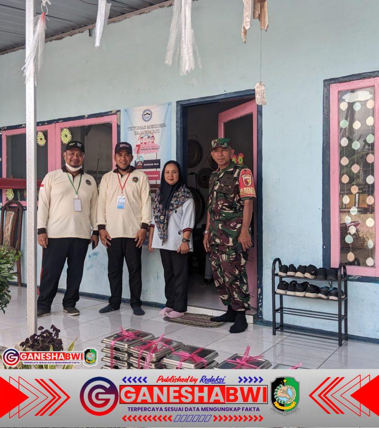 Koramil 0825/05 Kalibaru Bagikan 1.000 Porsi Makan Bergizi Gratis untuk Siswa Koramil 0825/05 Kalibaru Bagikan 1.000 Porsi Makan Bergizi Gratis untuk Siswa