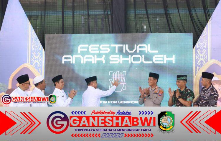 Dandim 0825/Banyuwangi Hadiri Festival Anak Sholeh 2025, Perkuat Karakter Religius Generasi Muda Dandim 0825/Banyuwangi Hadiri Festival Anak Sholeh 2025, Perkuat Karakter Religius Generasi Muda