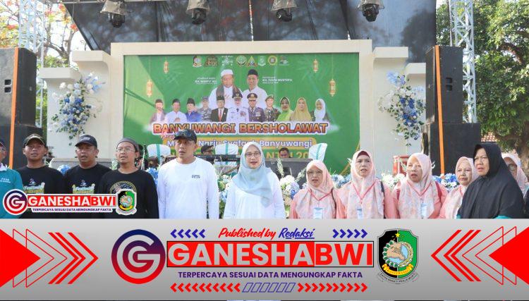 Kasdim 0825/Banyuwangi Hadiri “Banyuwangi Bersholawat”, Wujud Sinergi TNI dan Santri dalam Meneguhkan Iman dan Cinta Tanah Air
