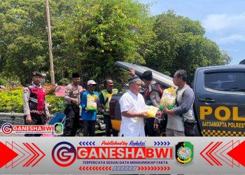 Polresta Banyuwangi Gelar Jumat Berkah; Bagikan Beras SPHP kepada Jukir, Tukang Becak, dan Takmir Masjid Agung