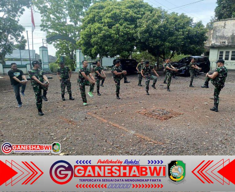 Koramil 0825/13 Singojuruh Tingkatkan Kebugaran Prajurit Lewat Pembinaan Fisik Rutin