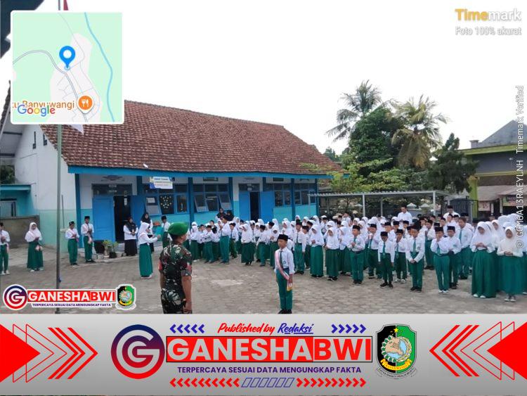 Peringati Hari Sumpah Pemuda, Koramil 0825/20 Songgon Pimpin Upacara di MI Husnul Huda Bedewang