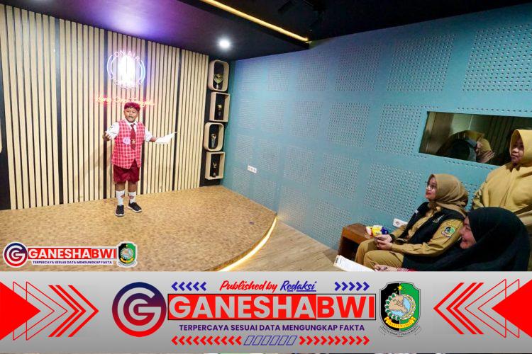 Banyuwangi Dorong Literasi Sastra, Gelar Liga Puisi dan Terbitkan Buku Antologi Guru & Pelajar Banyuwangi Dorong Literasi Sastra, Gelar Liga Puisi dan Terbitkan Buku Antologi Guru & Pelajar