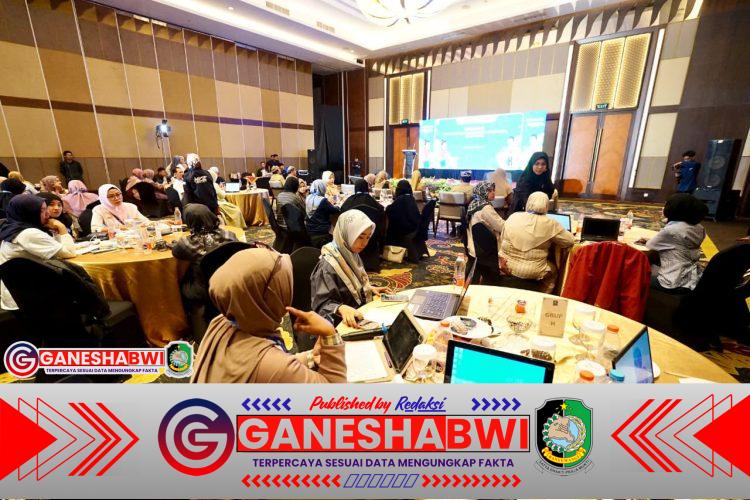 Kemenparekraf Gelar Pelatihan Bisnis Digital Gen Matic di Banyuwangi, Dorong Anak Muda Melek Teknologi
