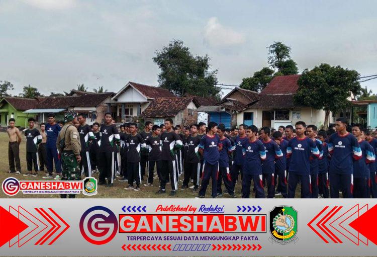 Koramil 0825-11/Pesanggaran Latih Mental, Fisik, dan Wawasan Kebangsaan Siswa SMK PGRI Pesanggaran