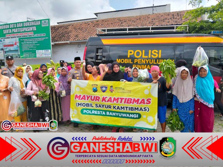 Dekatkan Polisi dan Warga, Polsek Kabat Gelar Program “Mayur Kamtibmas” di Desa Dadapan Dekatkan Polisi dan Warga, Polsek Kabat Gelar Program “Mayur Kamtibmas” di Desa Dadapan