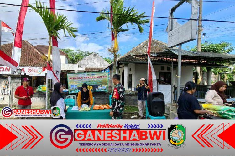 Babinsa dan Bulog Gelar Operasi Pasar Beras Murah di Kalibaru Kulon Babinsa dan Bulog Gelar Operasi Pasar Beras Murah di Kalibaru Kulon