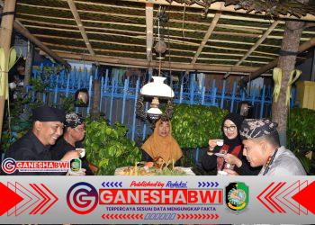 Kodim 0825/Banyuwangi Ikut Sukseskan Festival Ngopi Sepuluh Ewu Cangkir, TNI dan Rakyat Menyatu dalam Hangatnya Seduhan Kopi